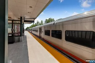 1 Kennedy Ln, Wood Ridge, NJ 07075 - Photo 27