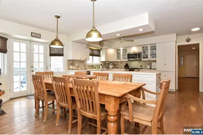 30 Chestnut Ridge Road, Saddle River, NJ 07458 - Photo 15