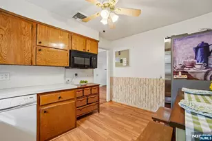 284 Madison Ave, Cresskill, NJ 07626 - Photo 17