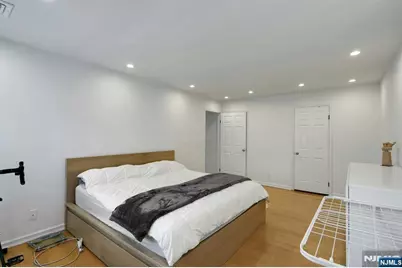 779 Riverside Avenue 104 #104, Lyndhurst Township, NJ 07071 - Photo 15