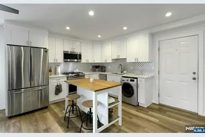 779 Riverside Avenue 104 #104, Lyndhurst Township, NJ 07071 - Photo 7