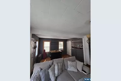 732 Essex Avenue, Linden, NJ 07036 - Photo 7