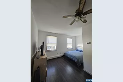 732 Essex Avenue, Linden, NJ 07036 - Photo 9