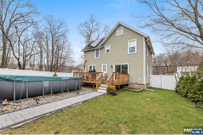 113 Meadowbrook Avenue, Wanaque, NJ 07465 - Photo 23