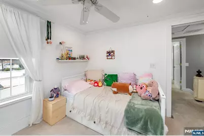 113 Meadowbrook Avenue, Wanaque, NJ 07465 - Photo 15