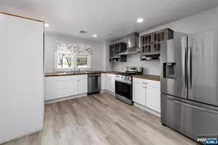 113 Meadowbrook Ave, Wanaque, NJ 07465 - Photo 9