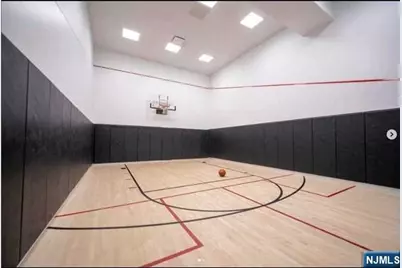 320 Adolphus Avenue 404 #404, Cliffside Park, NJ 07010 - Photo 17