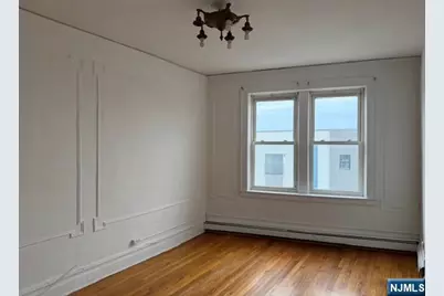 511 Kearny Avenue 11 #11, Kearny, NJ 07032 - Photo 5