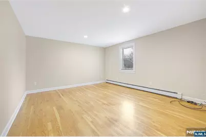 56 Woodward Avenue 2 #2, Rutherford, NJ 07070 - Photo 9