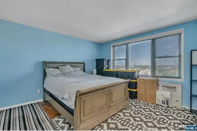 555 North Avenue 12 A #12 A, Fort Lee, NJ 07024 - Photo 11