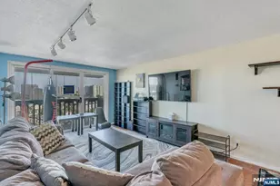 555 North Ave 12 A, Fort Lee, NJ 07024 - Photo 7