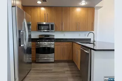 600 12th 1017 #1017, Palisades Park, NJ 07650 - Photo 5