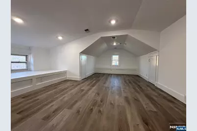 517 Lincoln Street 3 #3, Palisades Park, NJ 07650 - Photo 9