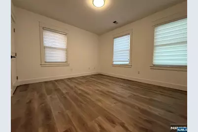 517 Lincoln Street 3 #3, Palisades Park, NJ 07650 - Photo 7