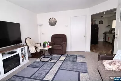 236 Bergen Street 2 #2, Harrison, NJ 07029 - Photo 3