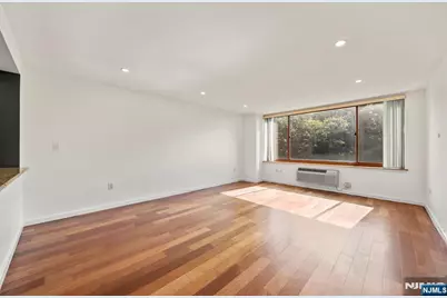 100 Old Palisade Road 914 #914, Fort Lee, NJ 07024 - Photo 5