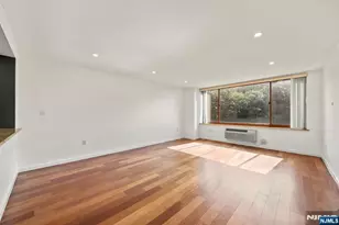 100 Old Palisade Road 914, Fort Lee, NJ 07024 - Photo 5