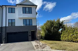 2 Skye Dr, Paramus, NJ 07652 - Photo 27