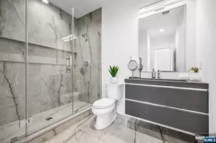 2 Skye Dr, Paramus, NJ 07652 - Photo 19