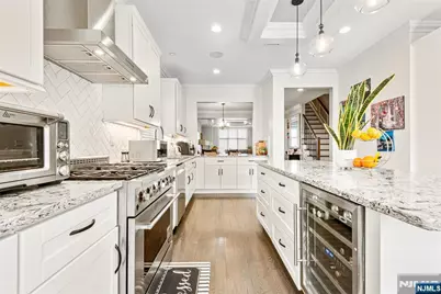 6 Marion Avenue B #B, Cliffside Park, NJ 07010 - Photo 7