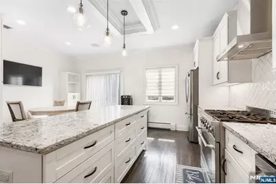 6 Marion Avenue B #B, Cliffside Park, NJ 07010 - Photo 9