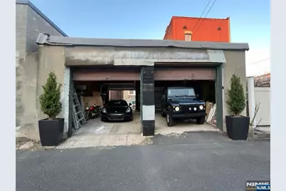 3 Henry Street 1 #1, Jersey City, NJ 07306 - Photo 9