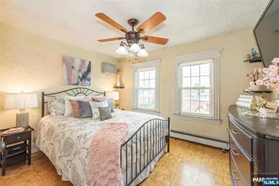 133 Forest Avenue, Lyndhurst Township, NJ 07071 - Photo 31