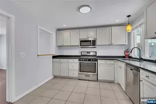 323 Van Houten Ave, Passaic, NJ 07055 - Photo 27