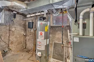 323 Van Houten Ave, Passaic, NJ 07055 - Photo 21