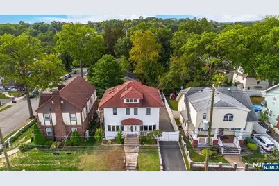 323 Van Houten Avenue, Passaic, NJ 07055 - Photo 29