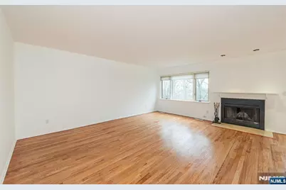 1359 Stephanie Drive, Caldwell, NJ 07006 - Photo 3