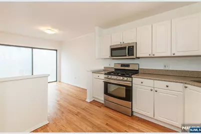 1359 Stephanie Drive, Caldwell, NJ 07006 - Photo 9