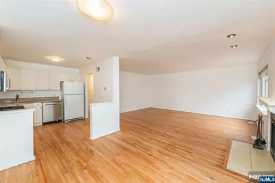 1359 Stephanie Drive, Caldwell, NJ 07006 - Photo 7