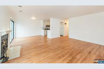 1359 Stephanie Drive, Caldwell, NJ 07006 - Photo 5