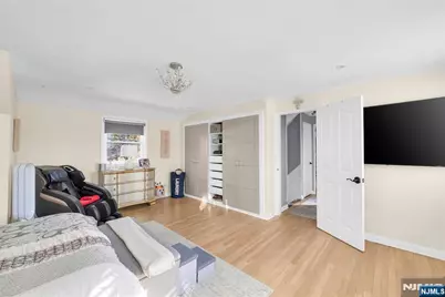 170 Tenafly Road, Englewood, NJ 07631 - Photo 19