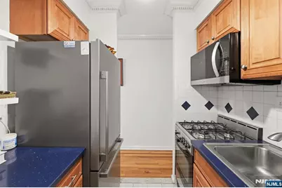 278 Monmouth Street 201 #201, Jersey City, NJ 07302 - Photo 5
