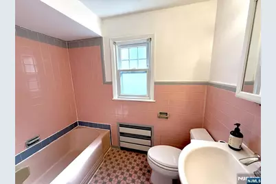 175 Van Winkle Street 2nd Fl #2nd fl, East Rutherford, NJ 07073 - Photo 19