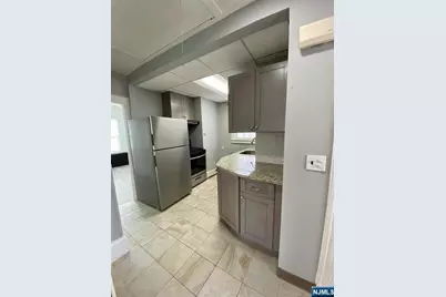 26 S Maple Avenue 2 #2, Park Ridge, NJ 07656 - Photo 7