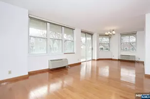 200 Grand Cove Way 2A, Edgewater, NJ 07020 - Photo 7