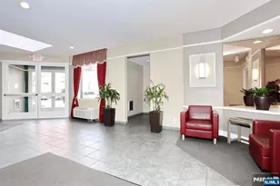 200 Grand Cove Way 2A, Edgewater, NJ 07020 - Photo 33