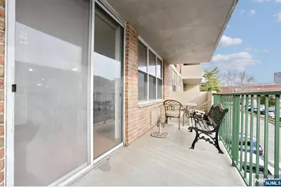 200 Grand Cove Way 2A #2A, Edgewater, NJ 07020 - Photo 29