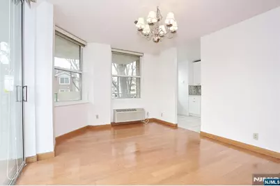 200 Grand Cove Way 2A #2A, Edgewater, NJ 07020 - Photo 11