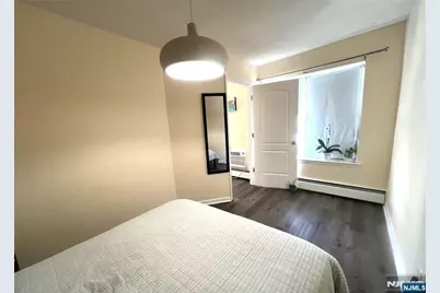 275 Hoym Street 2E #2E, Fort Lee, NJ 07024 - Photo 5