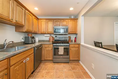 454 Cambridge Drive, Butler, NJ 07405 - Photo 7