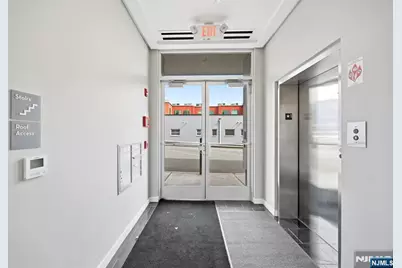 271 Millburn Avenue D #D, Millburn, NJ 07041 - Photo 3