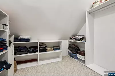 00-40 Elden Place, Fair Lawn, NJ 07410 - Photo 15