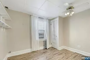 8 Elm St, West Orange Township, NJ 07052 - Photo 21