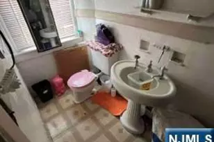 285 6th St, Newark, NJ 07107 - Photo 9