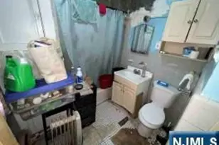 285 6th St, Newark, NJ 07107 - Photo 13