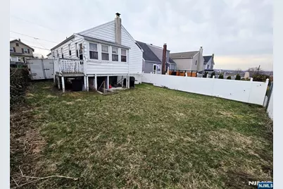 451 Wilson Avenue, Lyndhurst Township, NJ 07071 - Photo 25